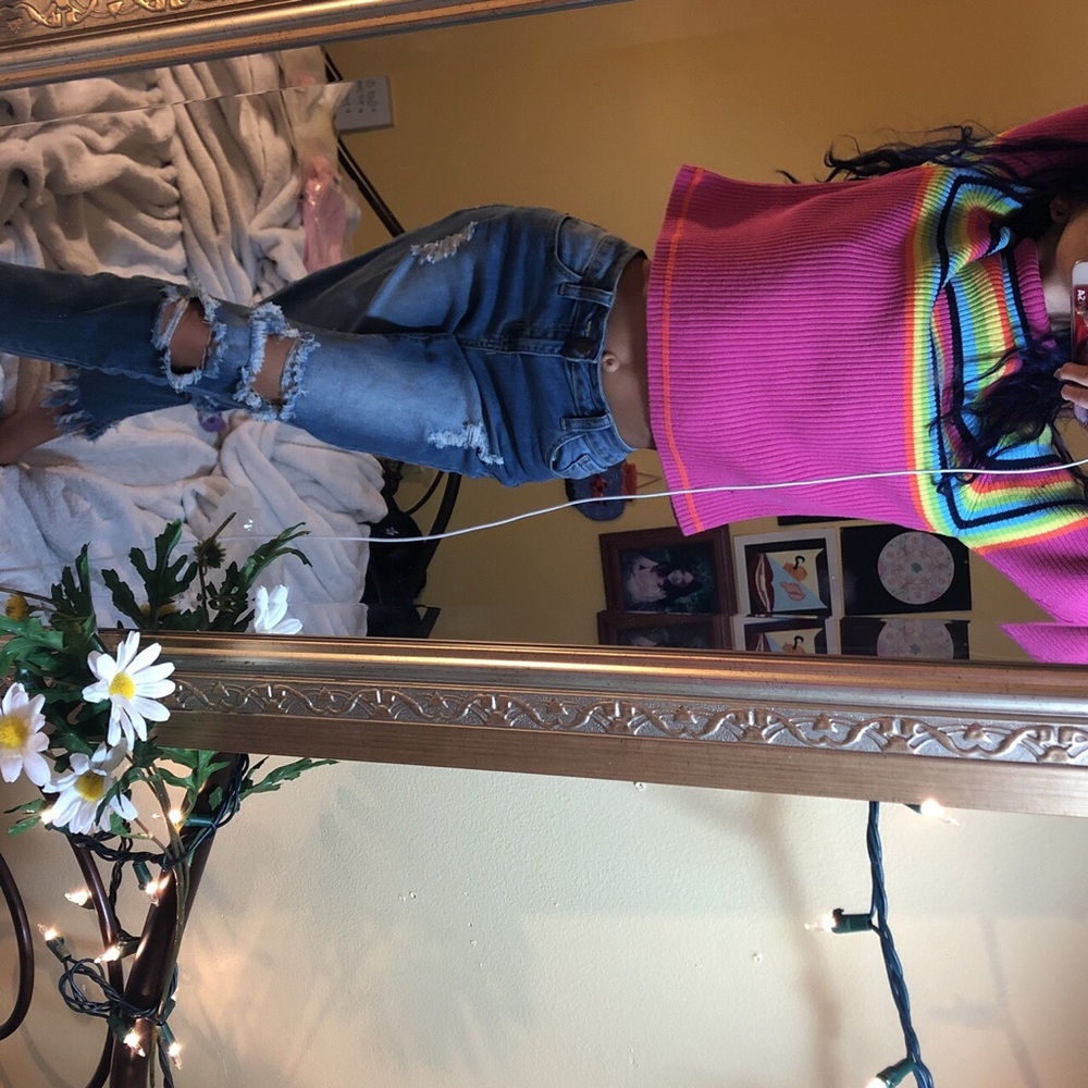 super unique rainbow 🌈 turtleneck sweater - Picture 2 of 4
